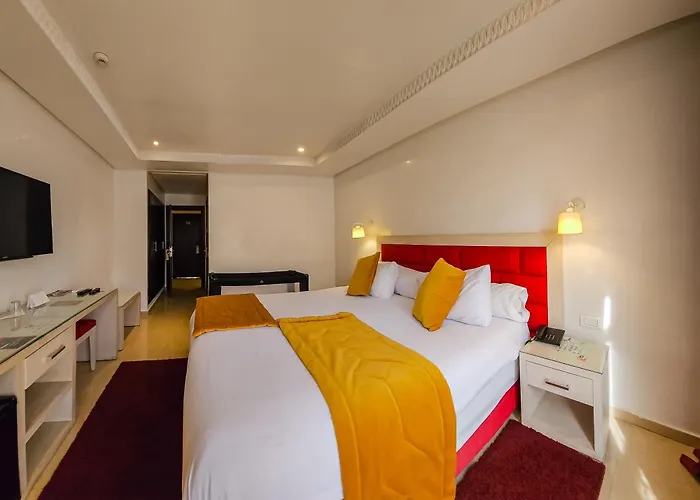 Hotel Racine